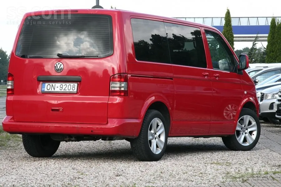 Volkswagen Caravelle 2005 photo 3