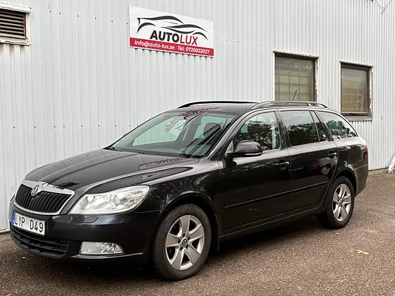 Skoda Octavia 2012 photo 2