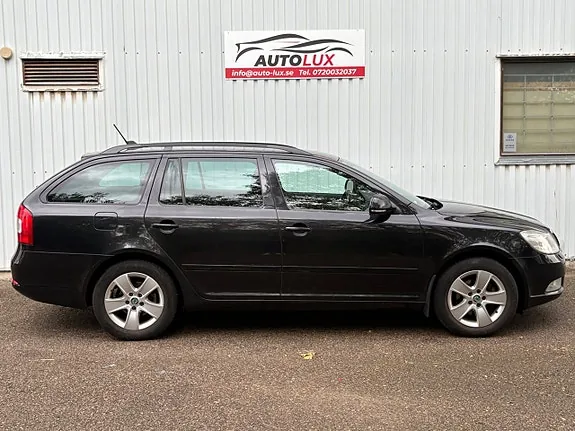Skoda Octavia 2012 photo 5