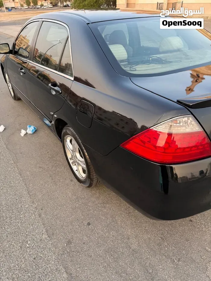 Honda Accord 2006 photo 2