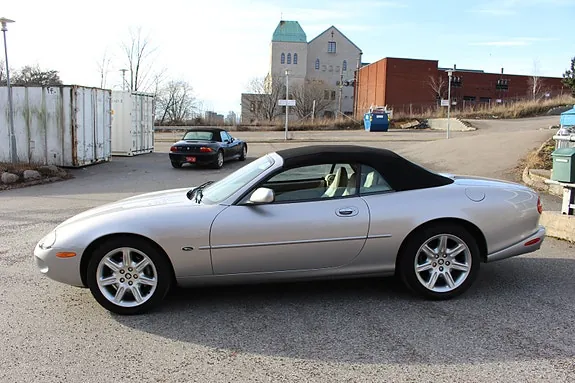 Jaguar Xk 2000 photo 5