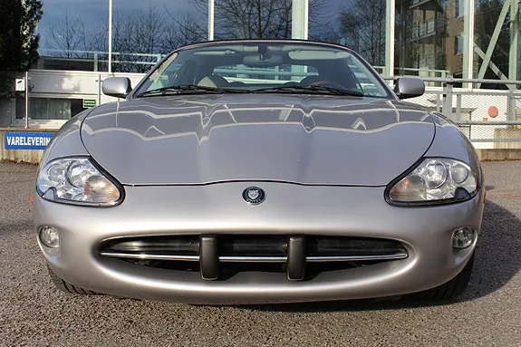 Jaguar Xk 2000 photo 4