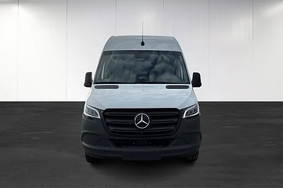 Mercedes-Benz Esprinter 420 2026 photo 5