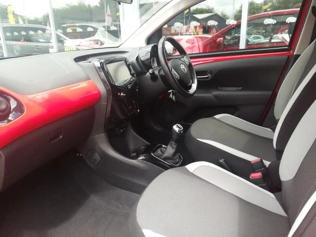 Toyota Aygo 2017 photo 5