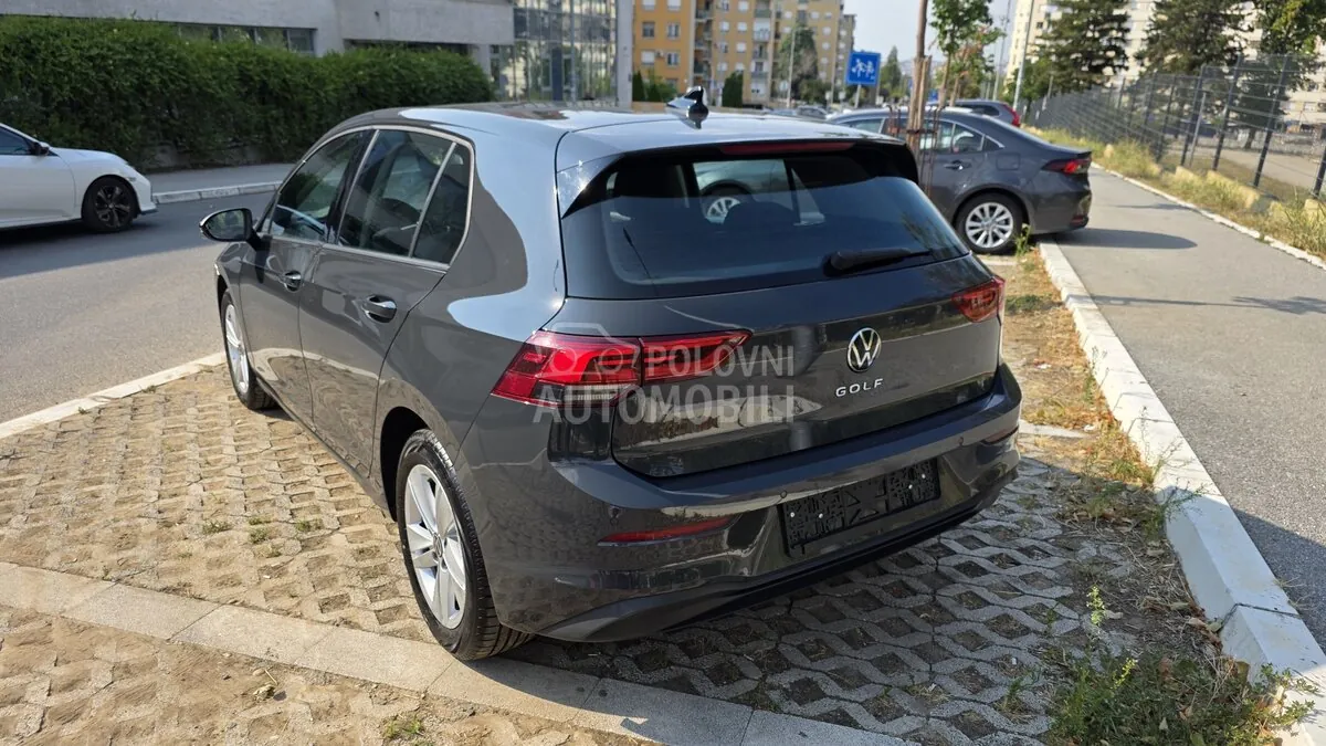 Volkswagen Golf 2022 photo 3