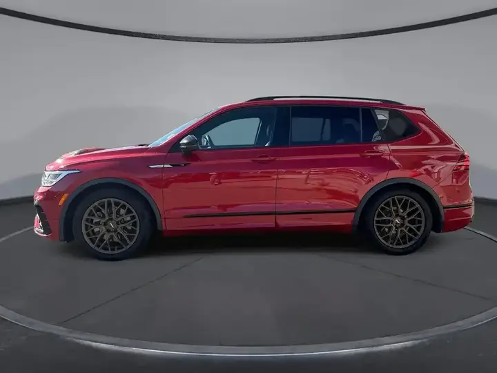 Volkswagen Tiguan 2024 photo 5