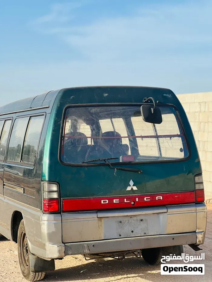 Mitsubishi Delica 2012 photo 3