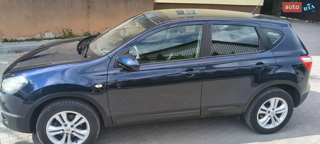 Nissan Qashqai 2010 photo 5