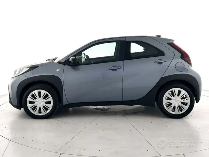 Toyota Aygo 2025 photo 2