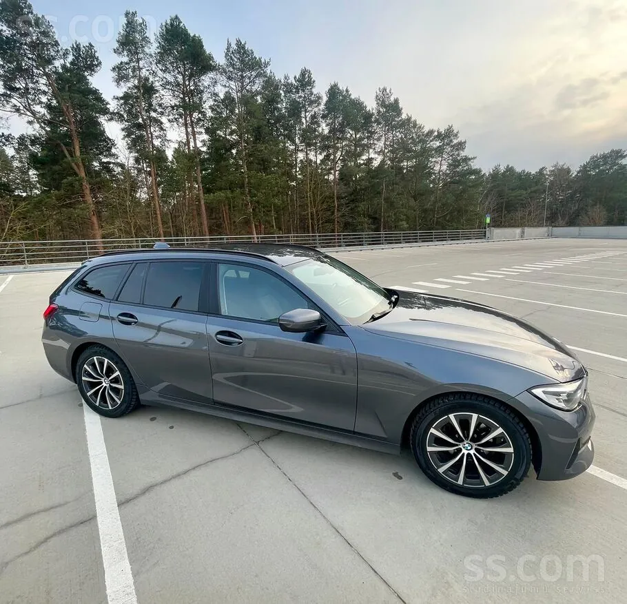BMW 318 2021 photo 4