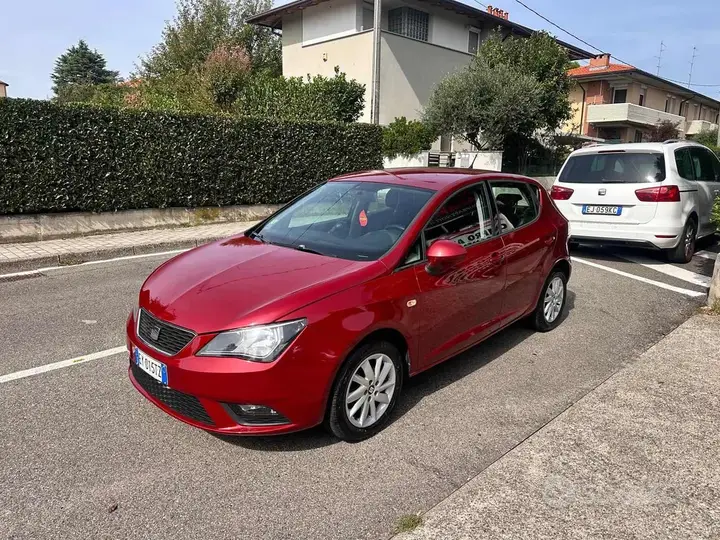 Seat Ibiza 2015 photo 2
