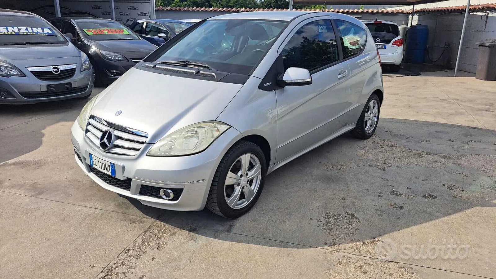 Mercedes-Benz A 2010 photo 3