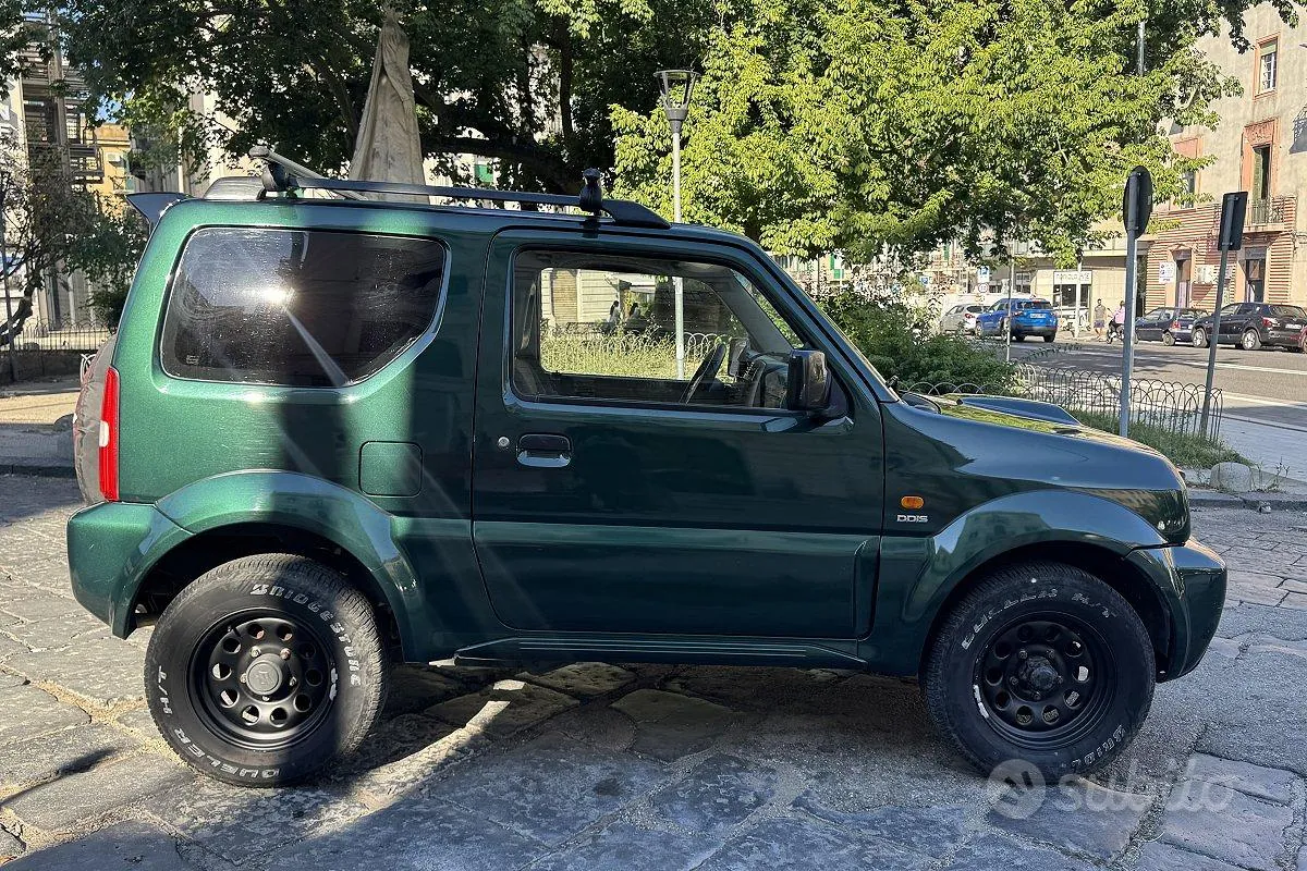 Suzuki Jimny 2006 photo 4