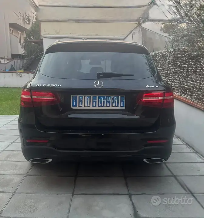 Mercedes-Benz Glc 2016 photo 2