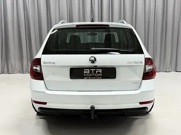 Skoda Octavia 2019 photo 5