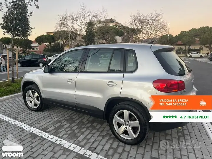 Volkswagen Tiguan 2012 photo 2
