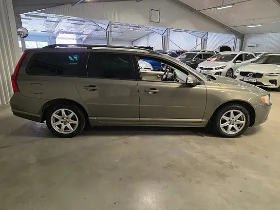 Volvo V70 2009 photo 3