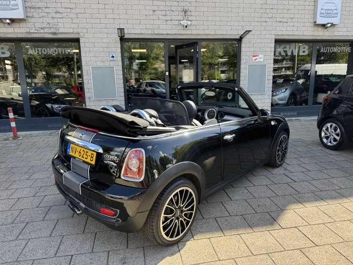 Mini Cabrio 2009 photo 3