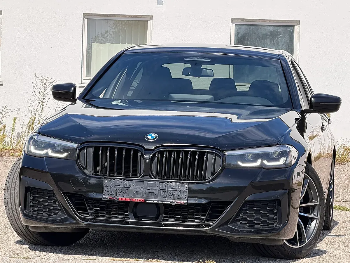 BMW 5 Series 2023 photo 2