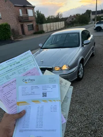 Jaguar X-Type