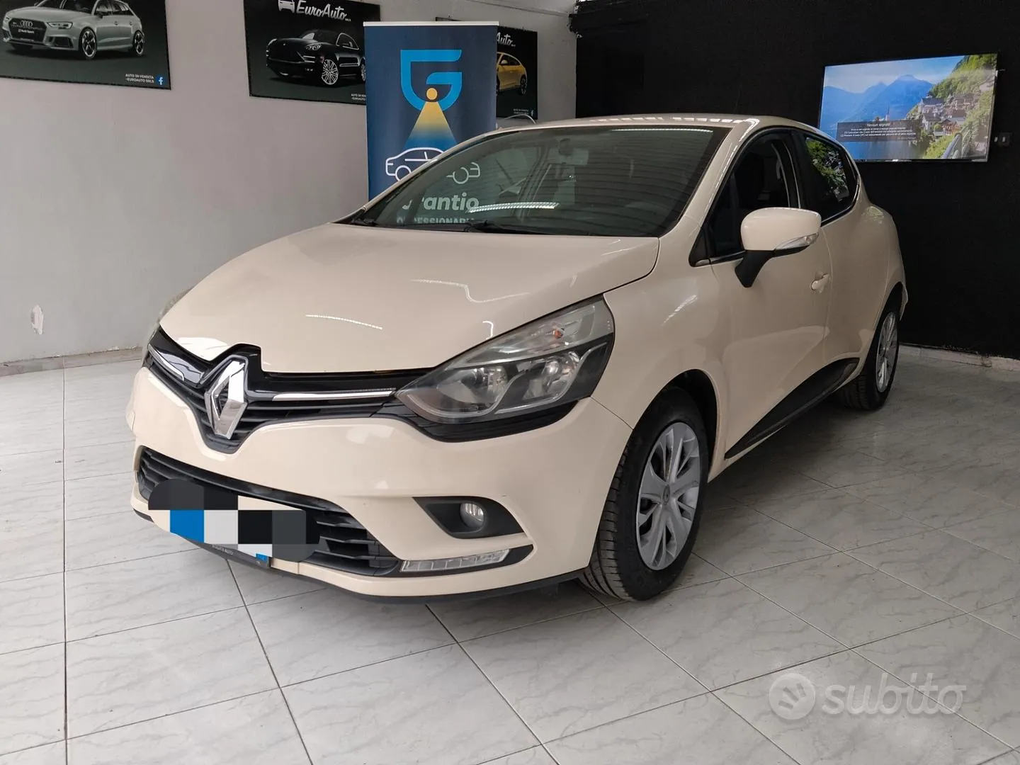 Renault Clio 2017 photo 2