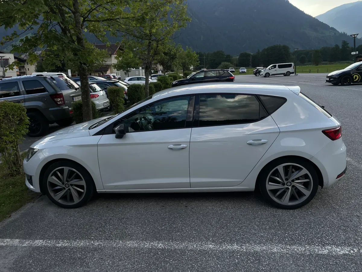 Seat Leon 2016 photo 3