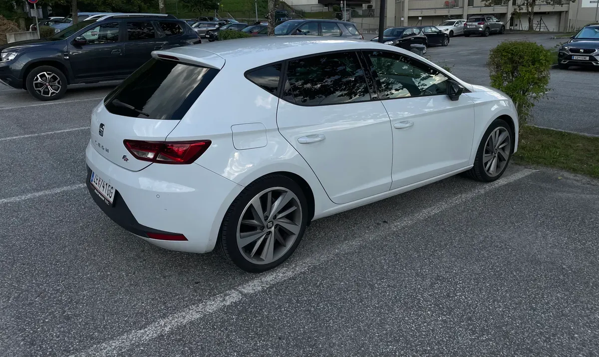 Seat Leon 2016 photo 2