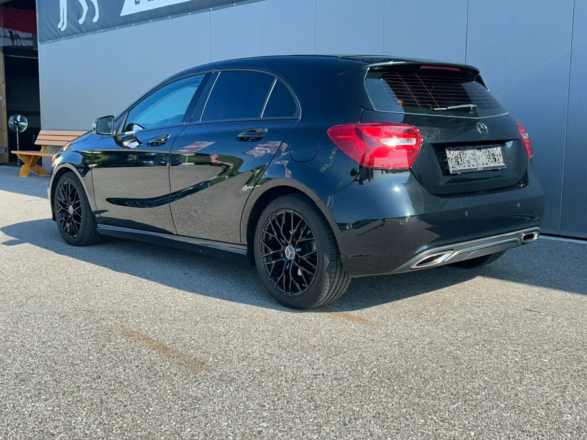 Mercedes-Benz A-Class 2017 photo 3