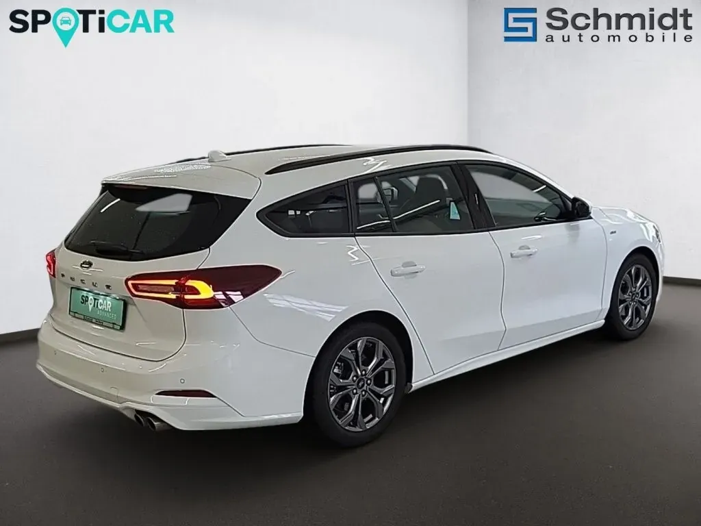 Ford Focus 2025 photo 4