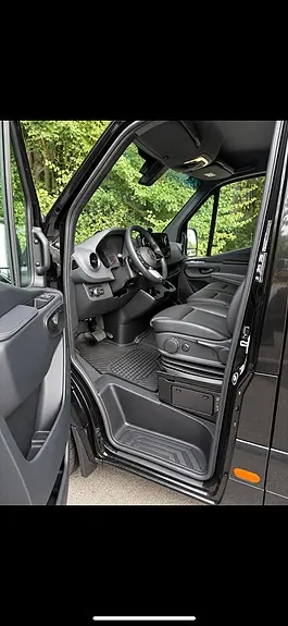 Mercedes-Benz Sprinter 319 2026 photo 5
