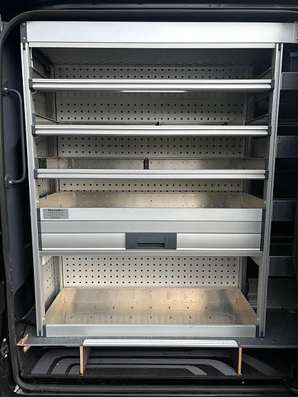 Mercedes-Benz Sprinter 319 2026 photo 3