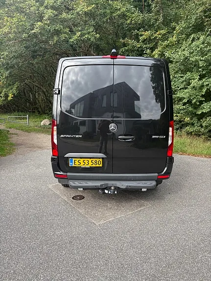 Mercedes-Benz Sprinter 319 2026 photo 2
