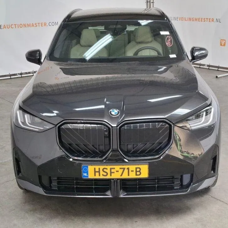 BMW X3 2025 photo 2
