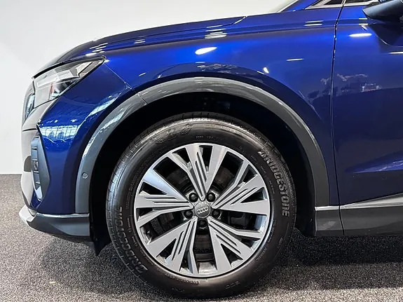 Audi Q4 E-Tron 2023 photo 2