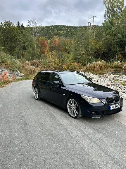 BMW 530D 2007 photo 2