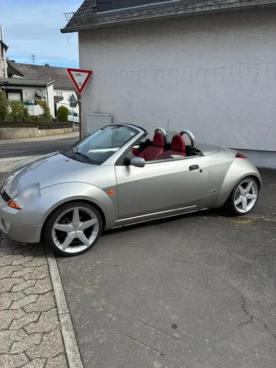 Ford Street Ka