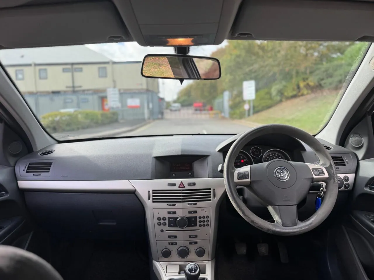 Vauxhall Astra 2008 photo 4