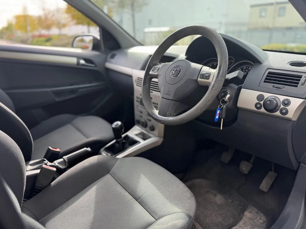 Vauxhall Astra 2008 photo 5