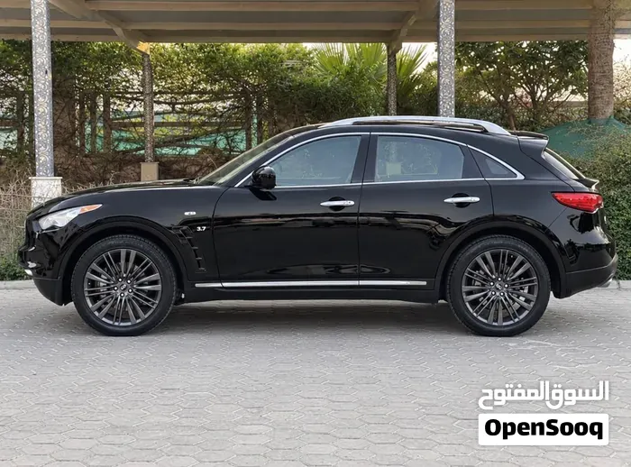Infiniti Qx70 2018 photo 3