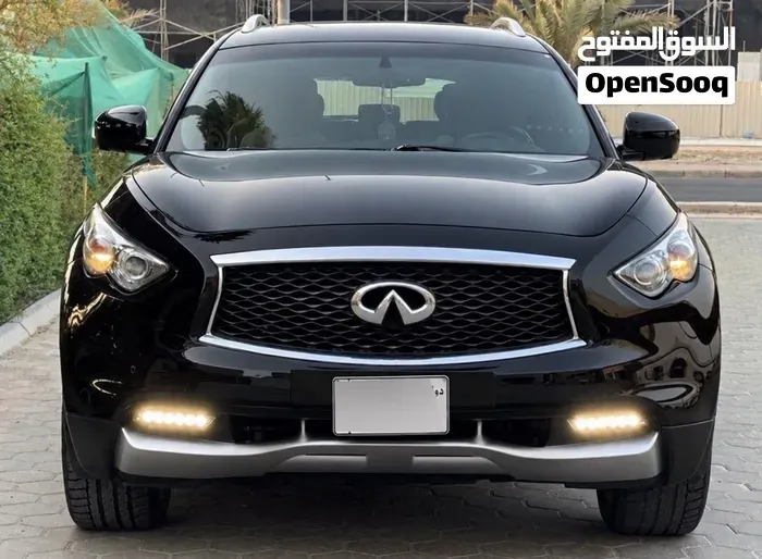 Infiniti Qx70