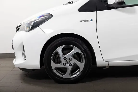 Toyota Yaris 2015 photo 4