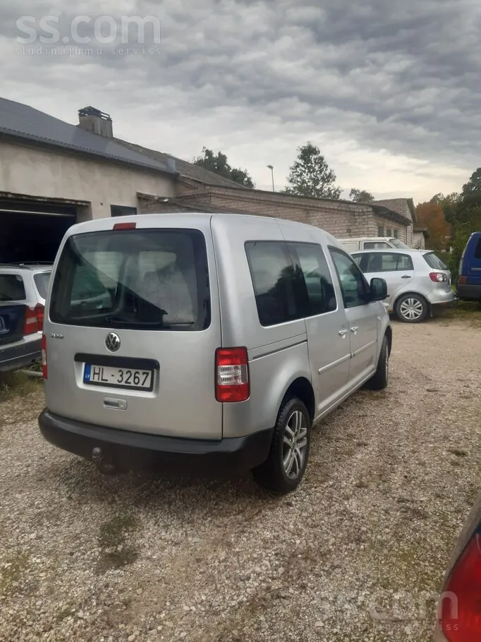 Volkswagen Caddy 2010 photo 2