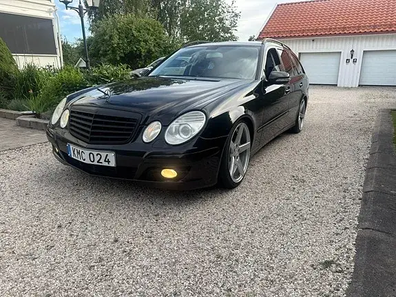 Mercedes-Benz E 200 2009 photo 3