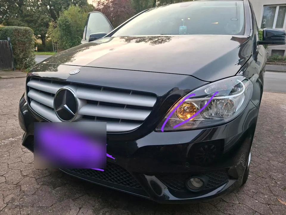 Mercedes-Benz B180