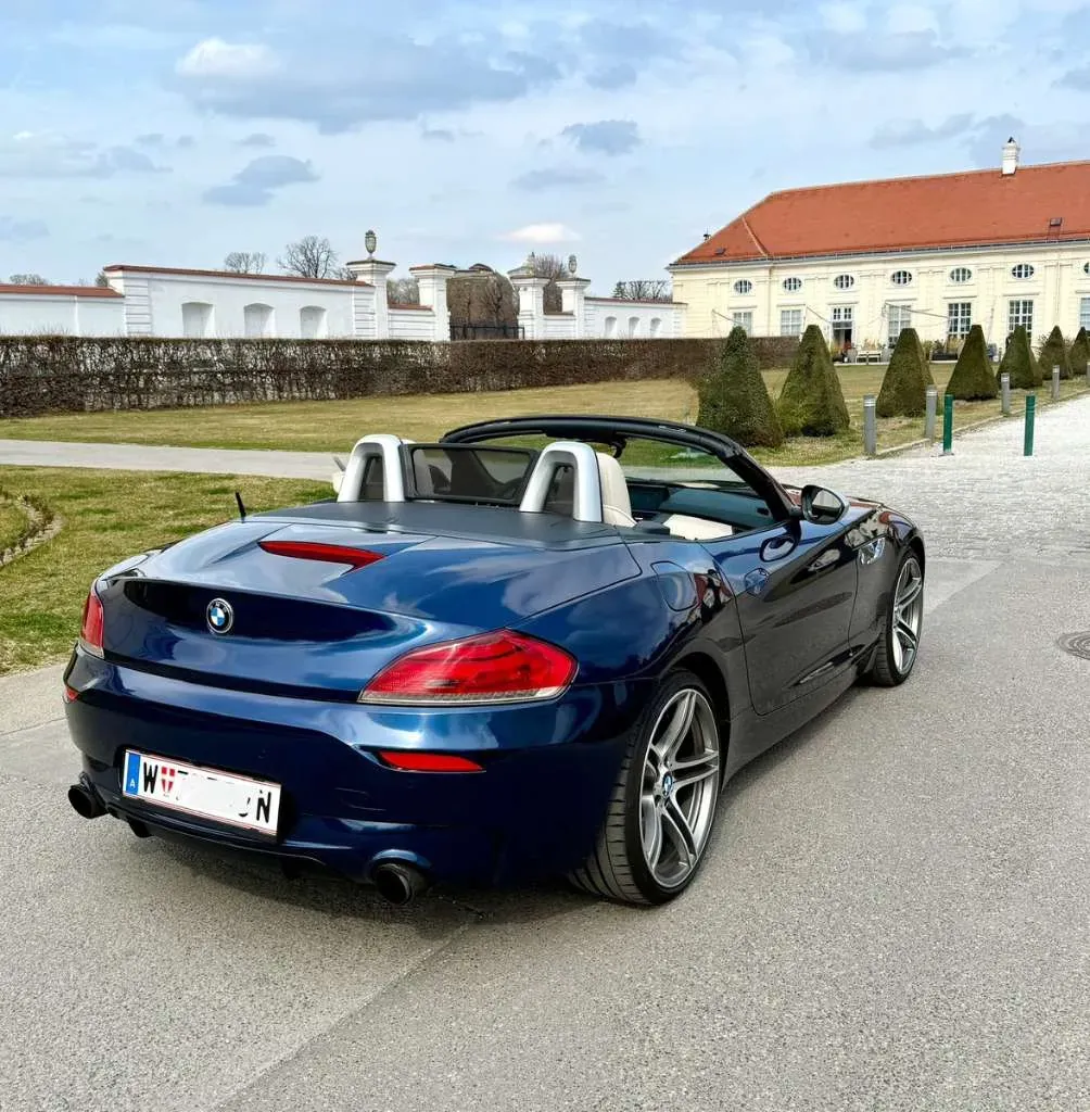 BMW Z4 2009 photo 2