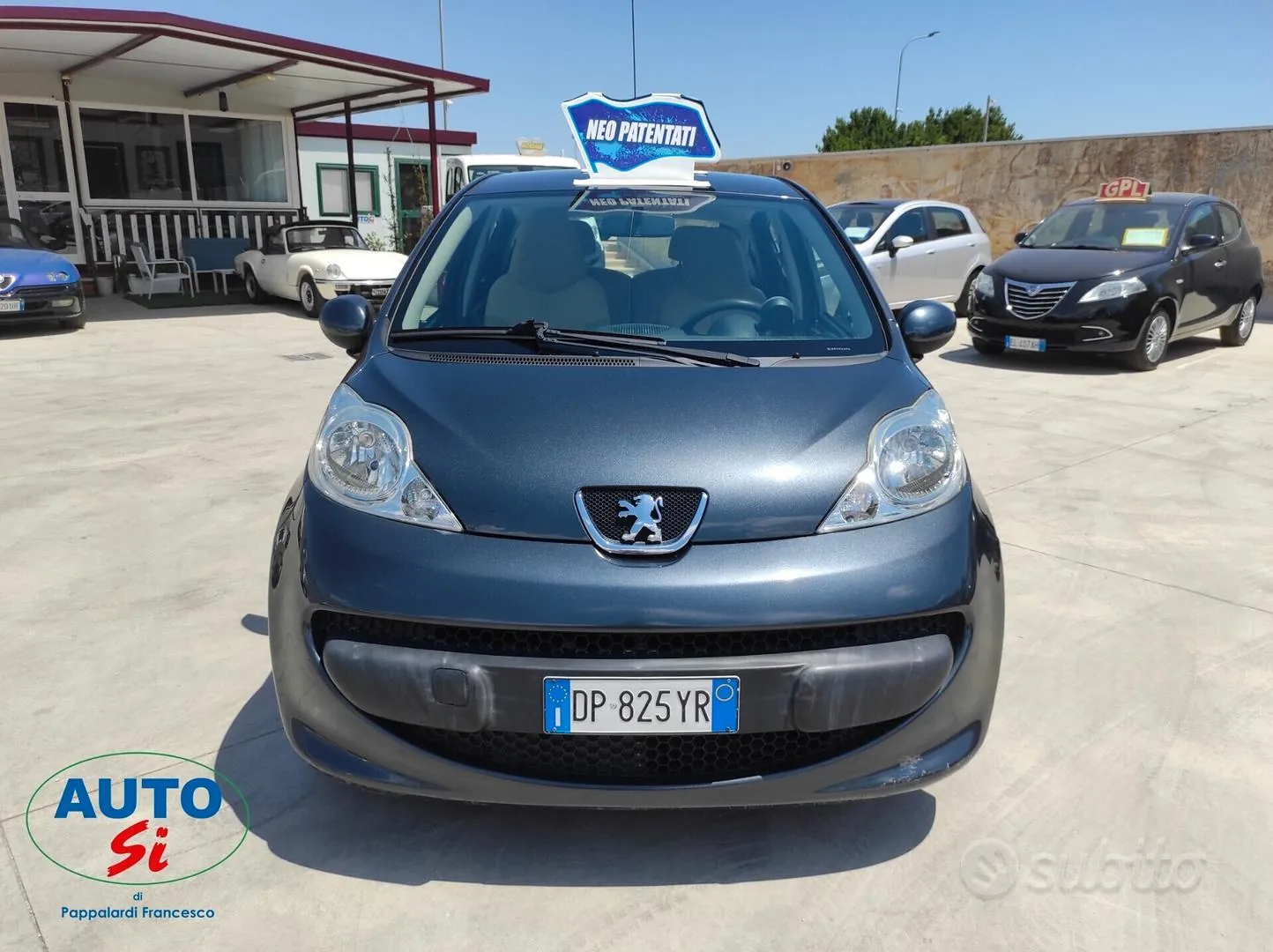 Peugeot 107 2008 photo 2