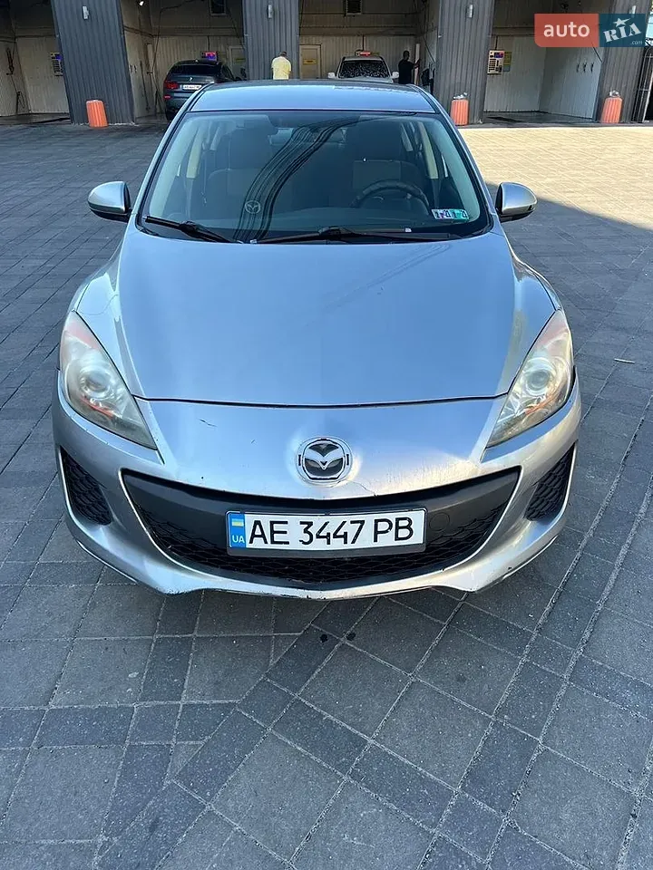 Mazda 3 2011 photo 4
