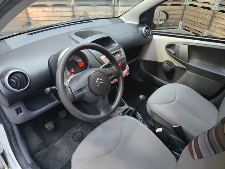 Citroen C1 2010 photo 3