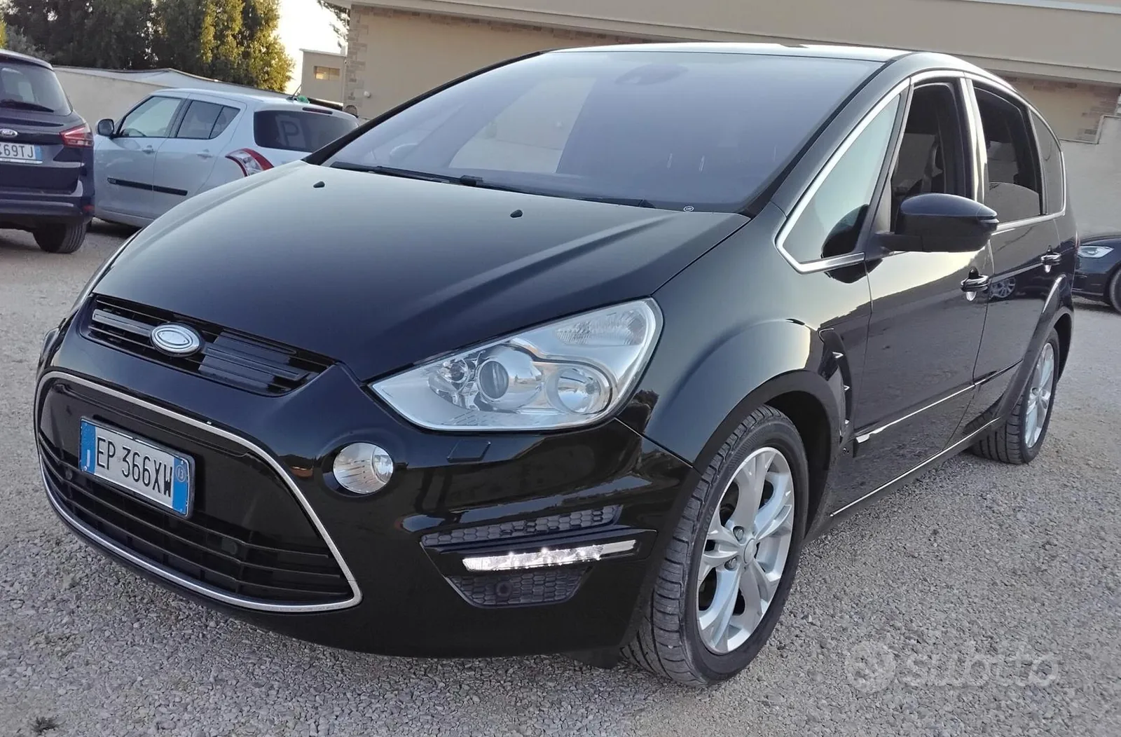 Ford S-Max 2013 photo 5