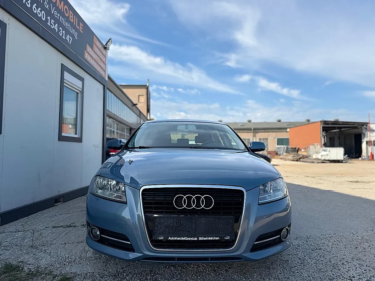 Audi A3 2010 photo 3